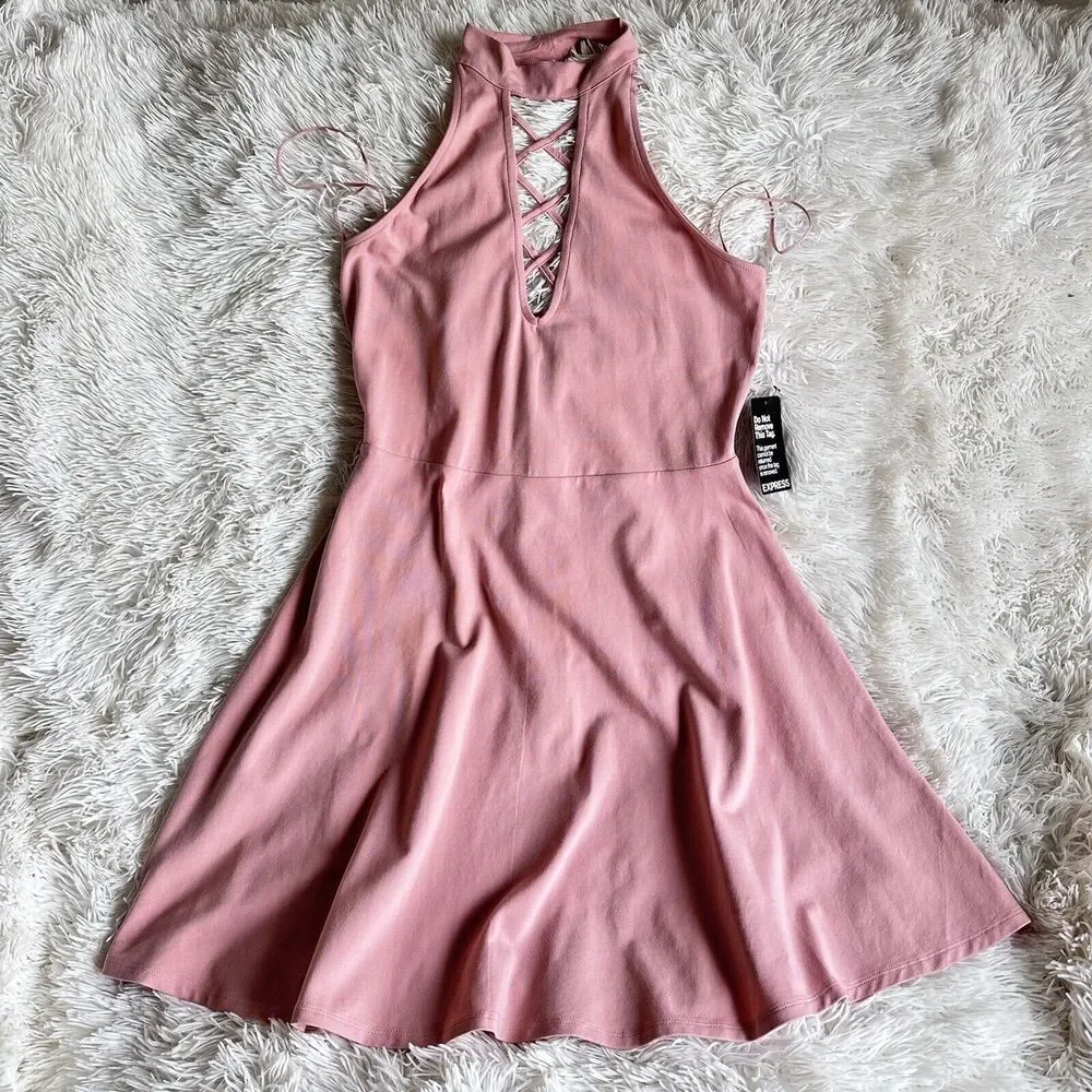New Express Pink / Blush Colored Halter Top Dress size M - Picture 1 of 5